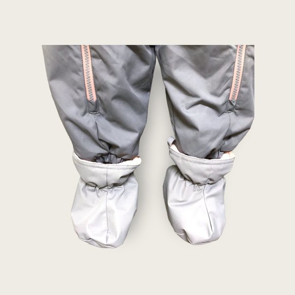 Oshkosh B'Gosh Gray Pink Snowsuit Size 12 months - Picture 5 of 8